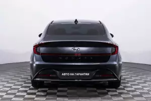 Hyundai  5