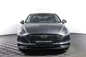 Hyundai  22