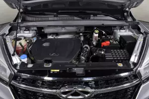 Chery  7