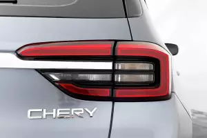 Chery  12