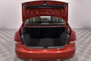 Volkswagen  5
