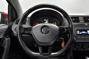 Volkswagen  6