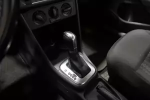 Volkswagen  8