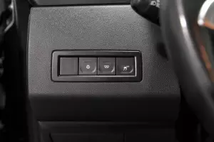Renault  13