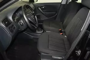 Volkswagen  13