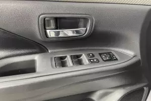 Mitsubishi  11