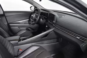 Hyundai  8