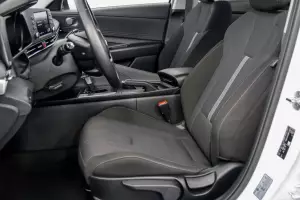 Hyundai  9