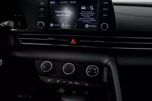 Hyundai  6