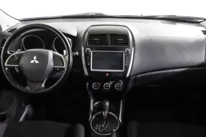 Mitsubishi  6