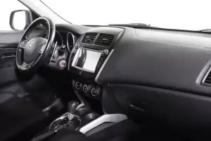 Mitsubishi  7