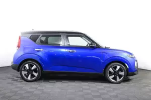 Kia  3