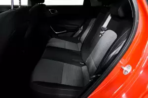 Kia  11