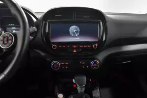 Kia  7
