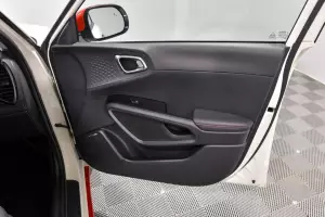 Kia  19