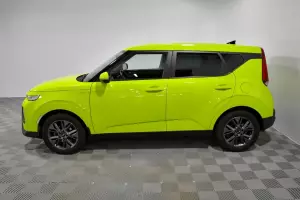 Kia  21
