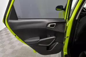 Kia  17