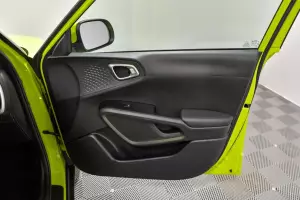 Kia  16