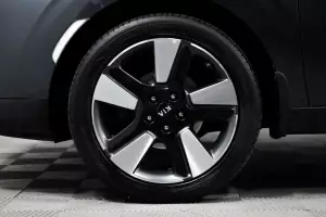 Kia  7