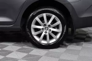 Skoda  9