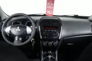 Mitsubishi  18