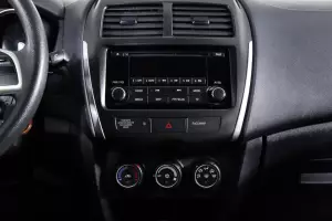 Mitsubishi  6