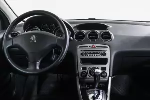 Peugeot  6