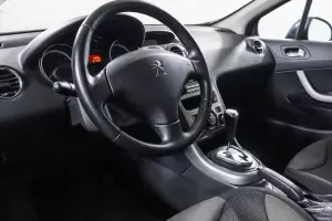 Peugeot  9