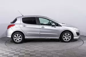 Peugeot  3