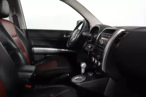 Nissan  1