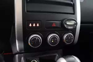 Nissan  7