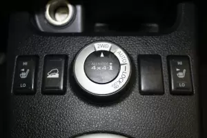 Nissan  5