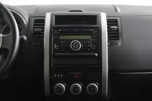 Nissan  3