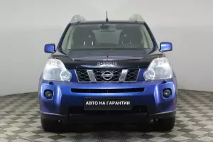 Nissan  20