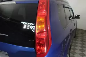 Nissan  14