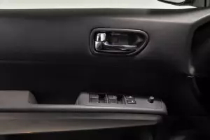 Nissan  13