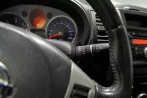 Nissan  9