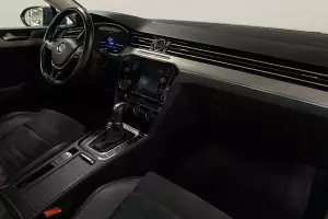 Volkswagen  10