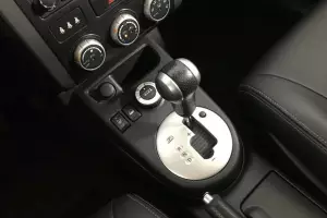 Nissan  6