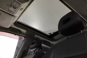 Nissan  4