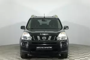 Nissan  18