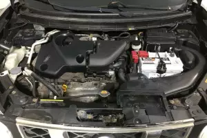 Nissan  11