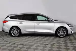 Ford  17