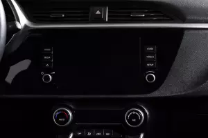 Kia  12