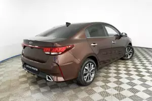Kia  17