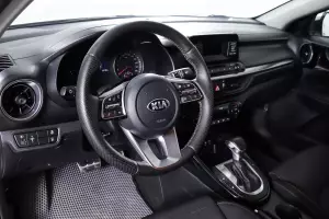Kia  5
