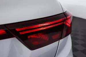 Kia  11