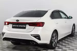 Kia  4