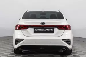 Kia  5
