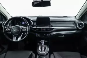 Kia  7